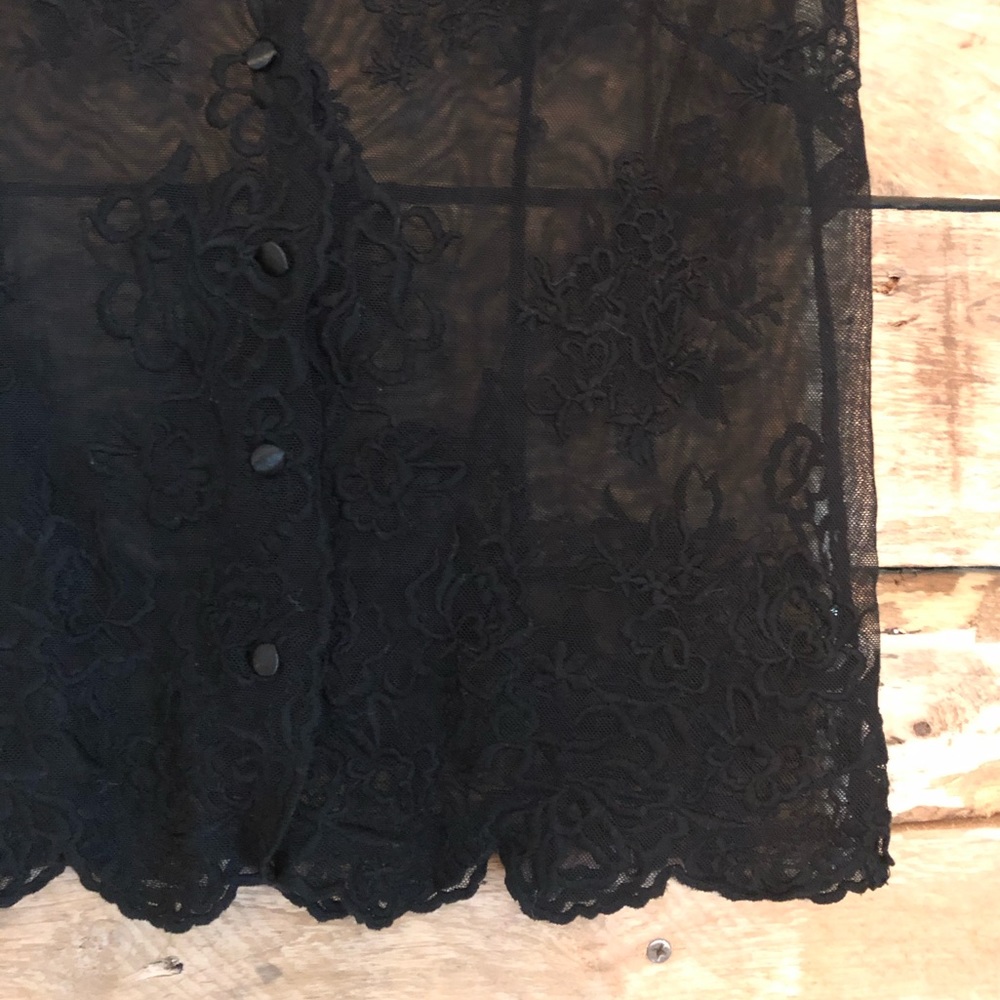 Banana Republic Lace Cover Top - Picture 4 of 5